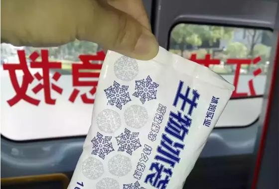 38℃高温，这些身影让你看到哭