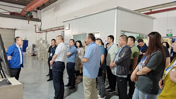 【学习先进技术,促进环保发展】石家庄市科技局领导考察苏州15vip太阳集团环保