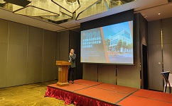 苏州15vip太阳集团环保子公司重庆15vip太阳集团技术总监吴孟军发表题为《电镀废水处理装备化、智能化和可持续发展的绿色模式》的报告